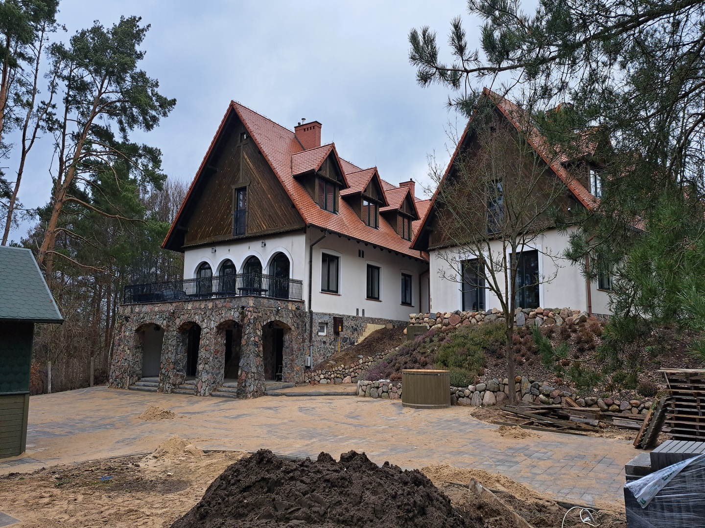 dormal_drzwi-okna-bramy-montaz-realizacja (27)